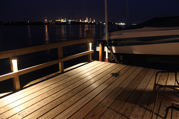 deck-lighting-dock-midwest-lightscapes-landscape-lighting-home-outdoor-lighting-services